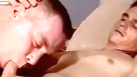 Amateur with a big cock and deepthroat enjoys the attention