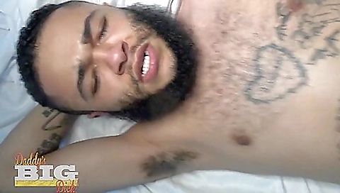 Big black cock in the pussy of the white stepdaddy