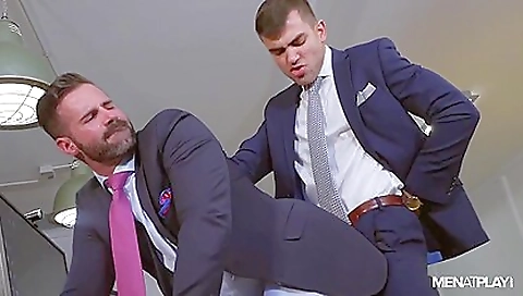 Tattooed guy is going to be caught doing deepthroat