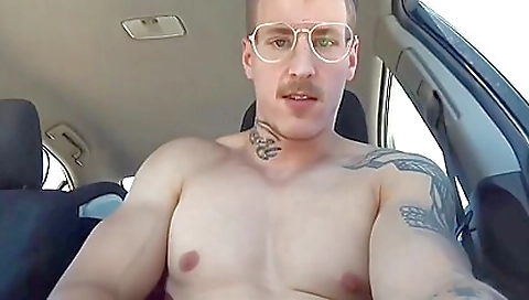 Tattooed chick with big boobs gets fucked in the car