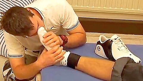 Amateur twinks in the hotel room having sex in the bedroom
