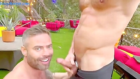 Tattooed guy shows off his big cock in an amateur video