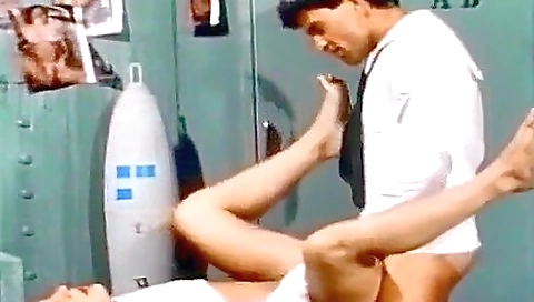 Face hidden mask in the porn video of the vintage film