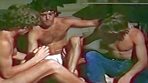 Insatiable blonde gets her pussy fucked in the back