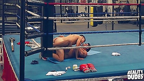 Gorgeous big ass and huge cunnned by two huge hard dicks
